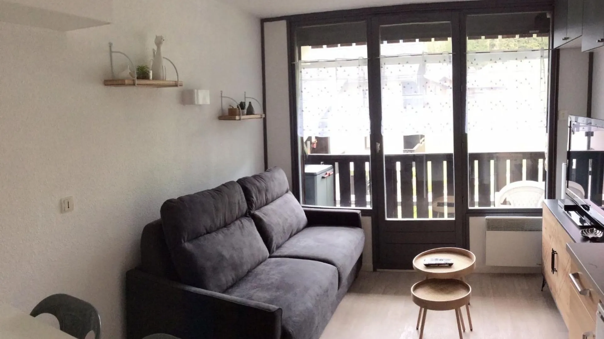 Apartment Studio Grand Morillon By Interhome